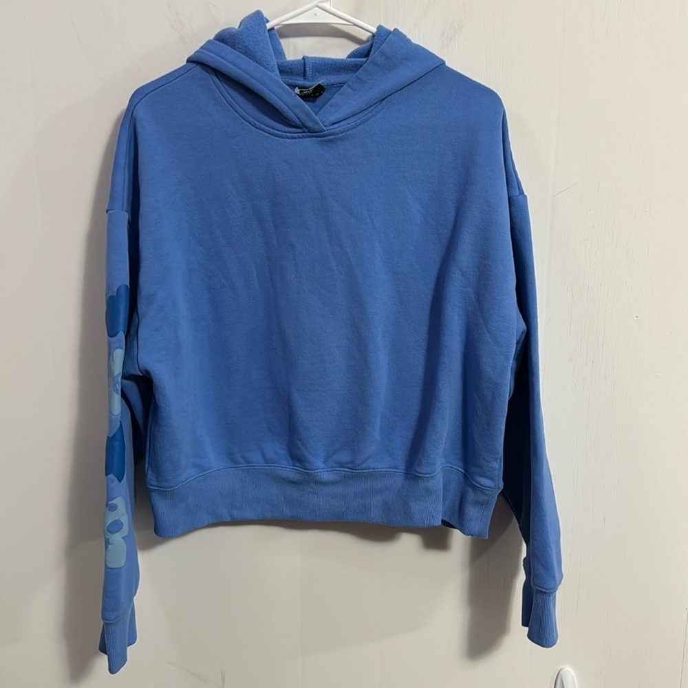 Pacsun cropped Hoodie - flowers on sleeves - size small